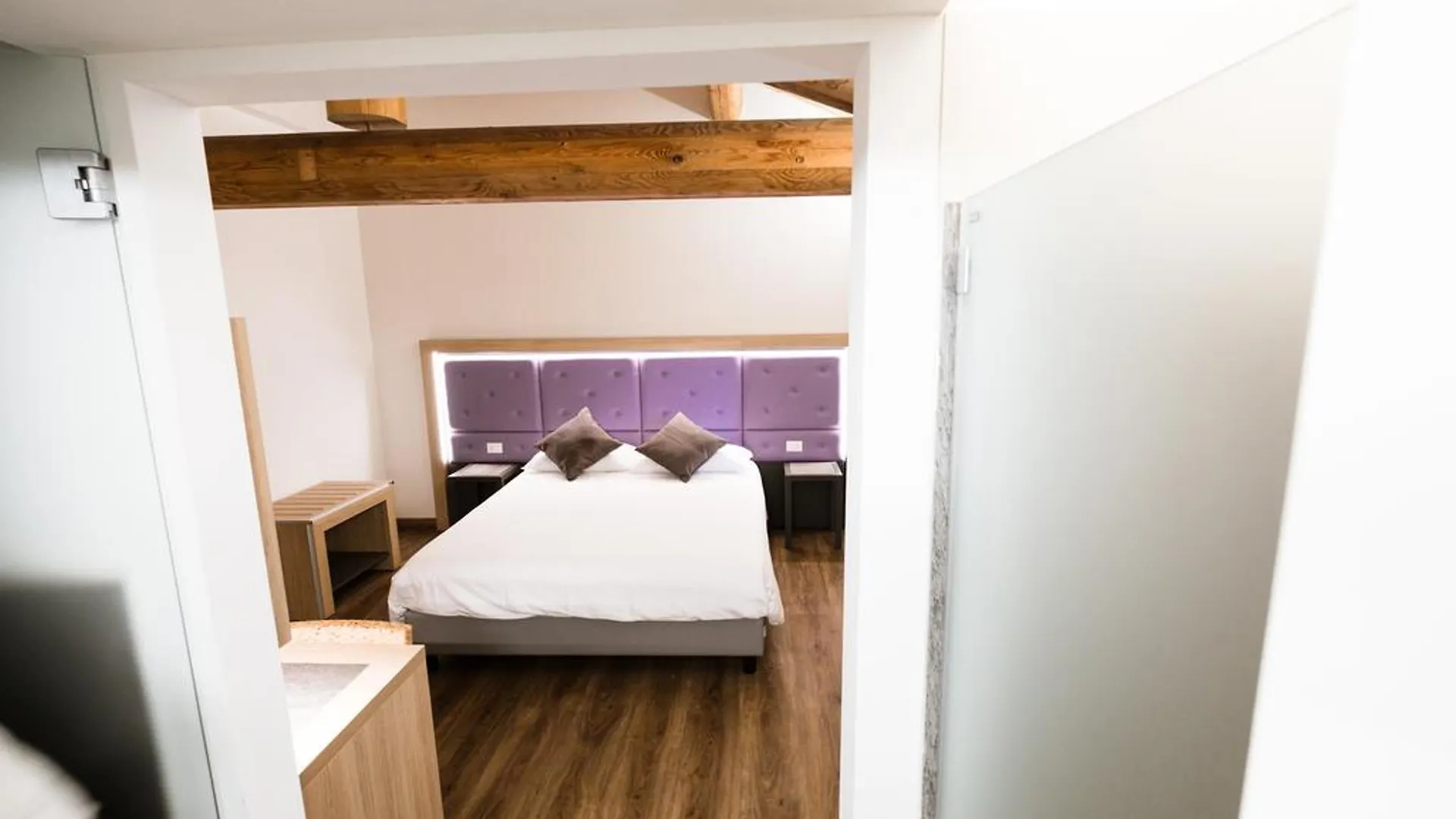 Hotel Corona Spiazzi Di Caprino