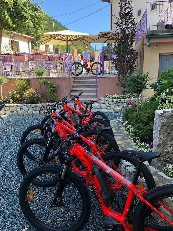 Hotel Corona Spiazzi Di Caprino